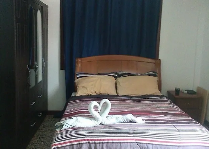 Cebu 3*