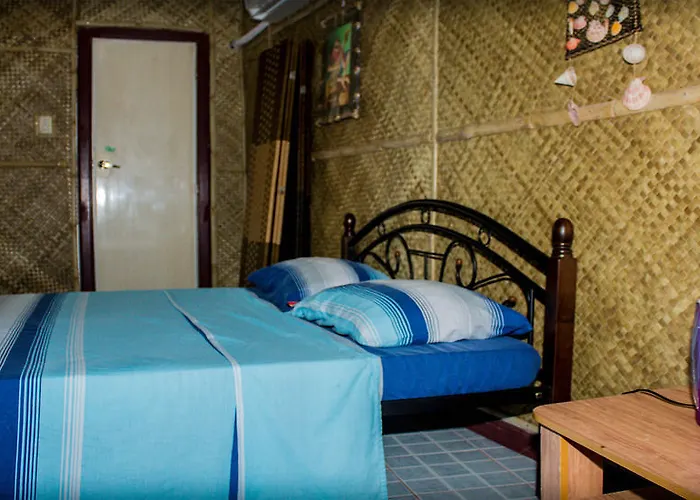 Cebu 3*