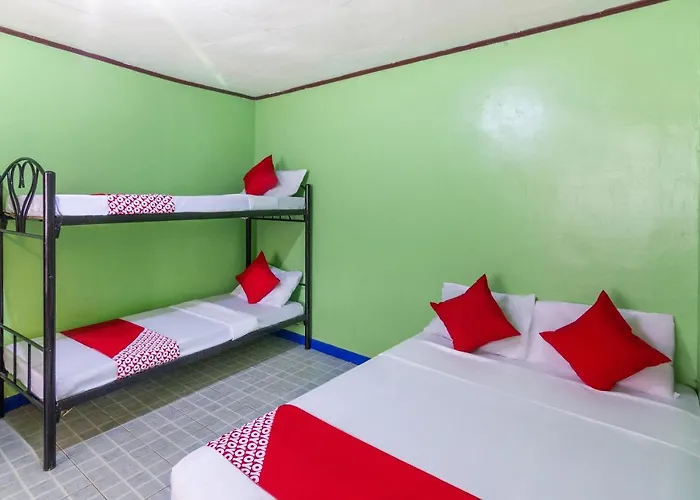 Hotel Cebu 3*