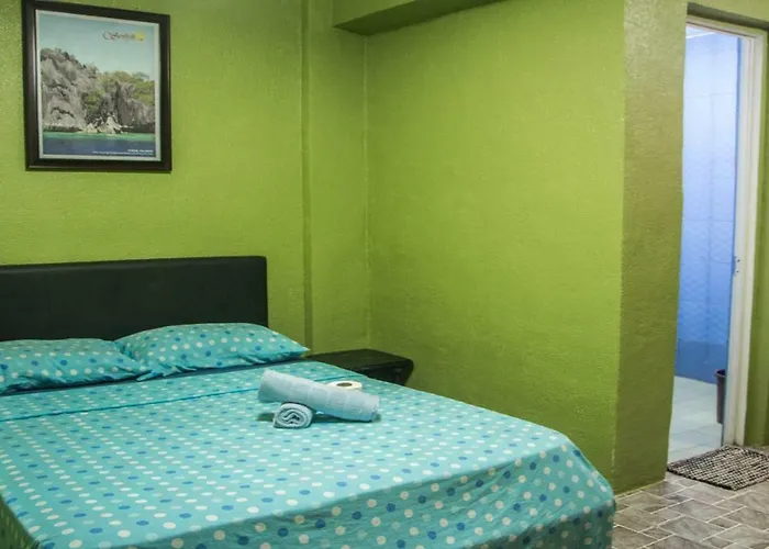 Cebu 3*